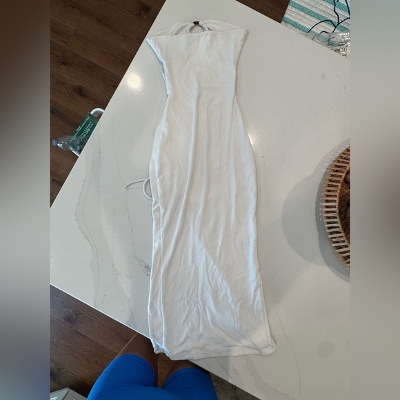 Beginning Boutique Dress - Picture 2 of 4